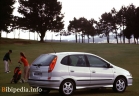 Nissan Almera tino 2003 - 2006